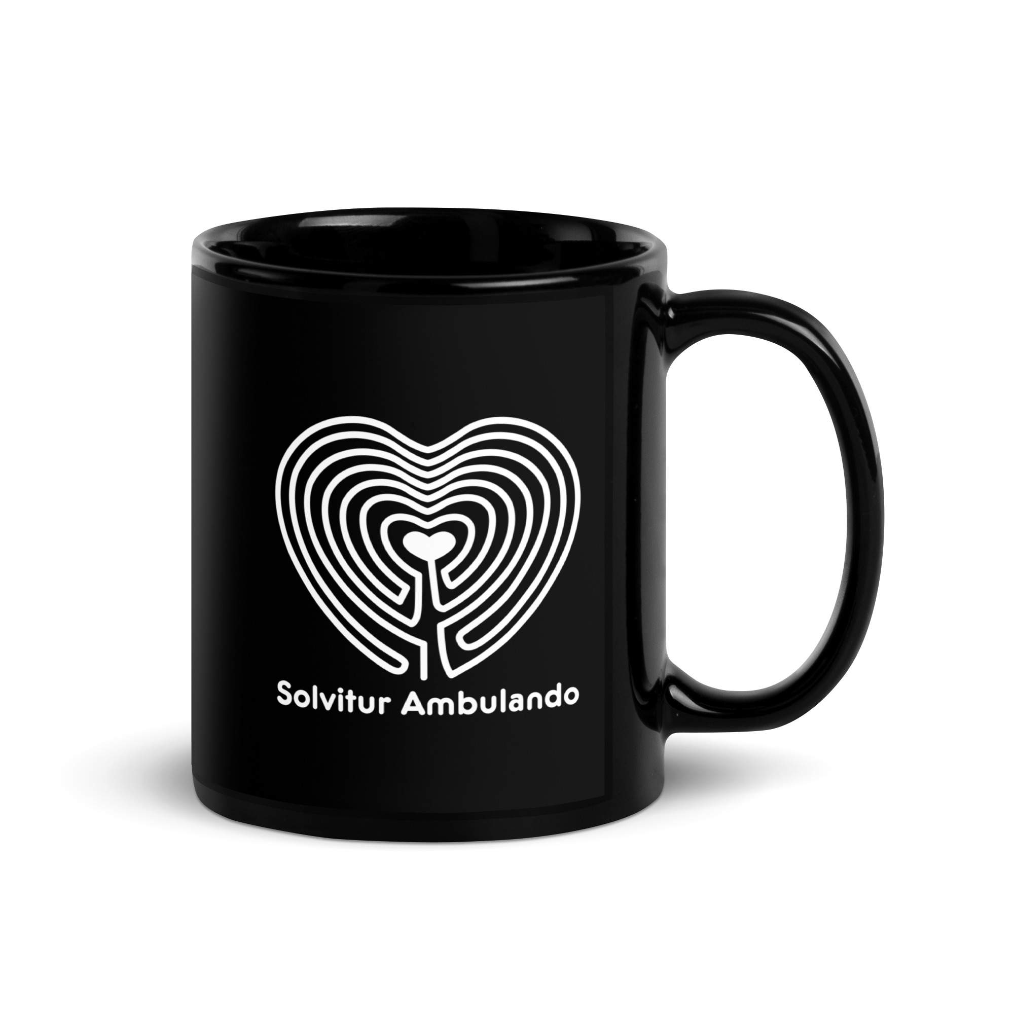 Labyrinth Heart Solvitur Ambulando Black Glossy Mug